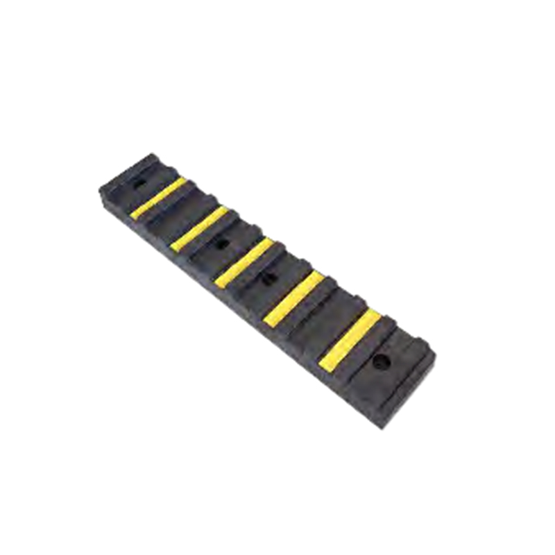 PS044 gumi sarokvédők